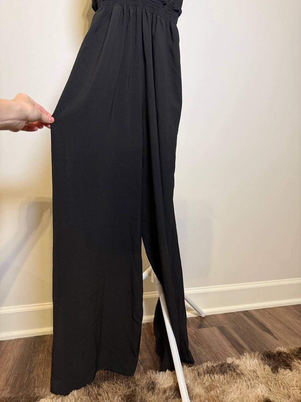 Max Studio Mock‑Neck Sleeveless Stretch Crepe Jumpsuit – Size S – NWT