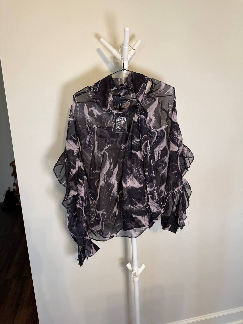 N by Nancy Satiny Sheer Ruffle Tie‑Neck Blouse– Size L -Black– NWT