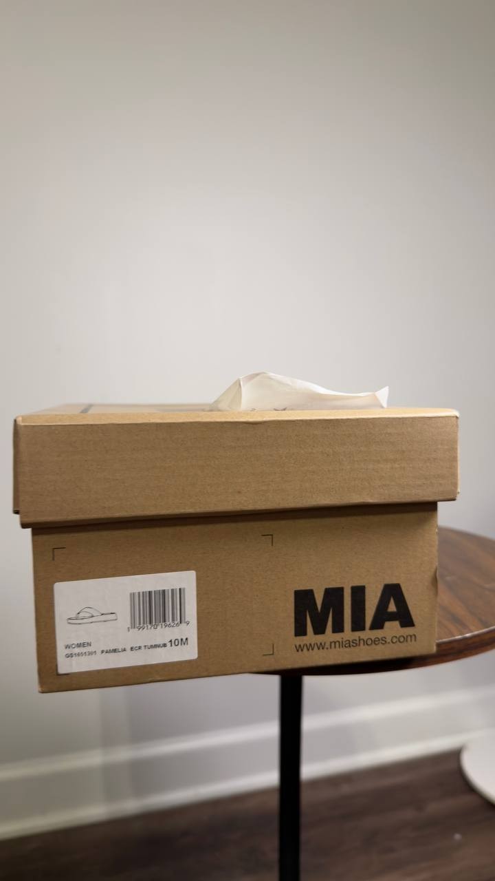 MIA  Sandals  Ecru  10M  New  $60