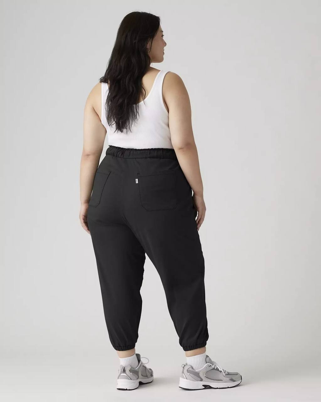 Levi’s Women’s Off Duty Joggers Plus Size Black High Rise Size 24W NWT $59.50