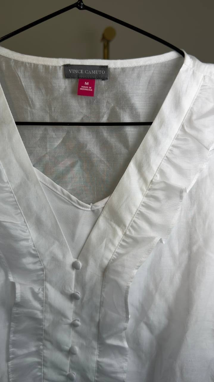 Vince Camuto Flutter-Sleeve V-Neck Top Ultra White M NWT $99