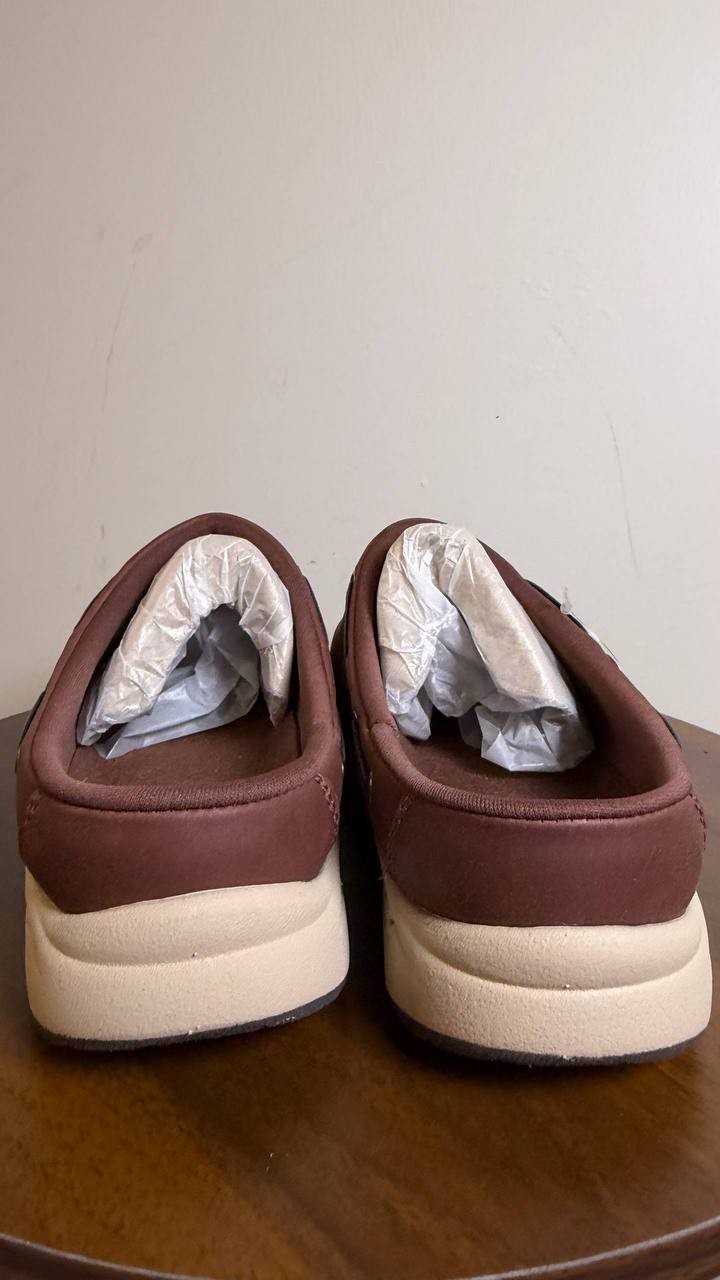 Easy Spirit Travelport Clogs 9.5W Dark Red Slip‑On Comfort NIB MSRP$75