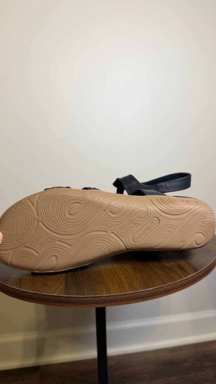 Baretraps Flat Sandals Navy Blue 9.5 W New $69.00
