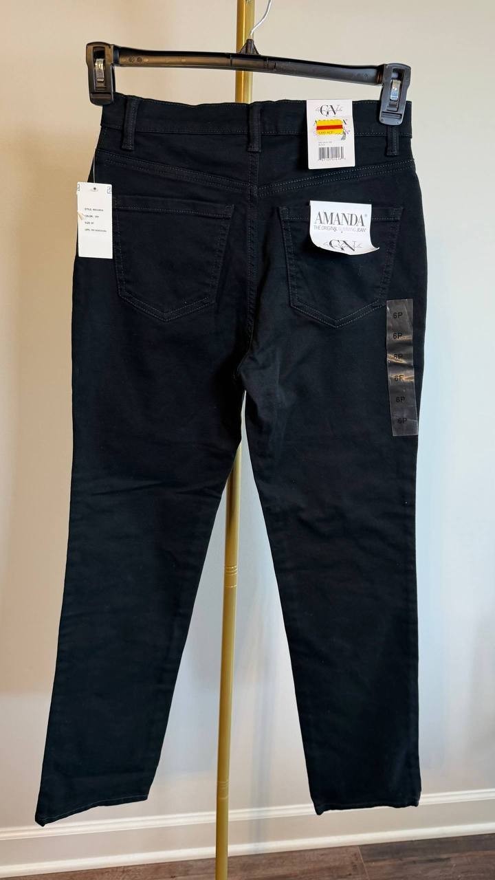 Gloria Vanderbilt Amanda High Rise Tapered Leg Jeans Rinse Noir Size 6P NWT