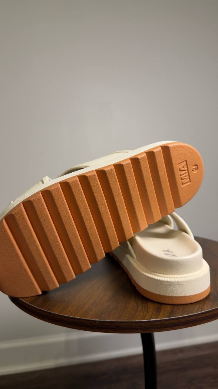 MIA  Platform Slide Sandals  Bone  9M  New  $80