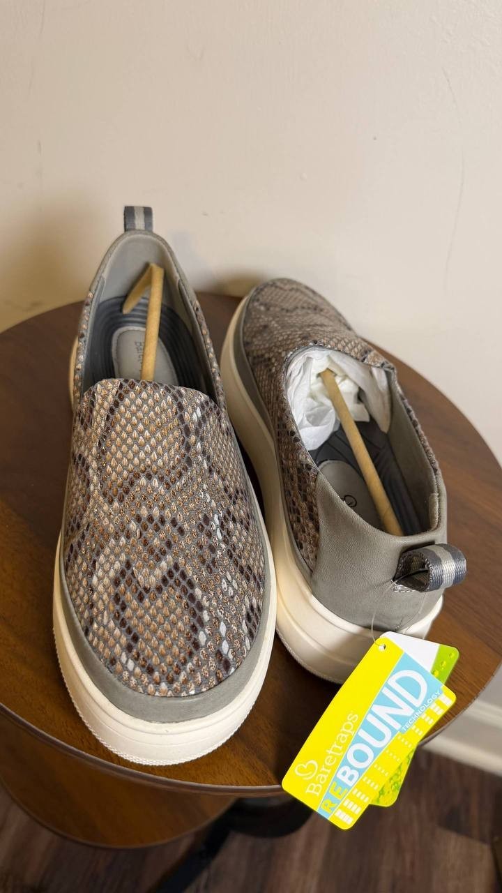 Baretraps Nevin Sneakers 8M Slate Snake Synthetic Slip‑On Comfort NIB msrp$75