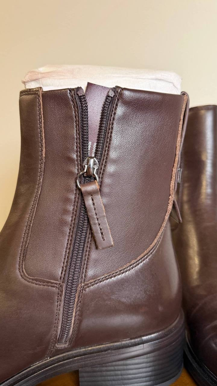 Franco Sarto Gracely Boots 9M Brown Leather NIB[Scratch Noted] msrp$175