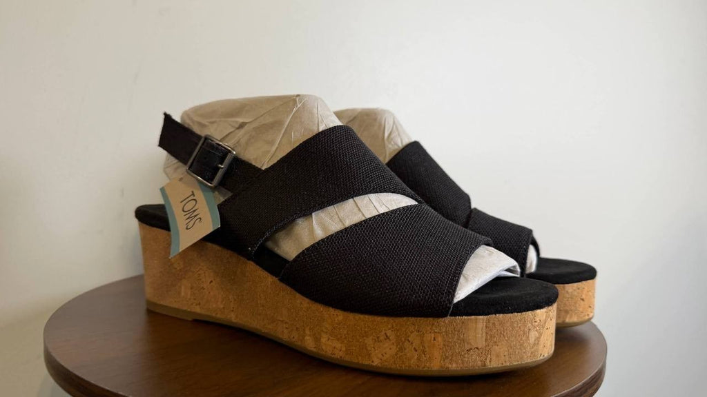 Toms Wedge Sandals 8.5 Black Textile Espadrille New in Box