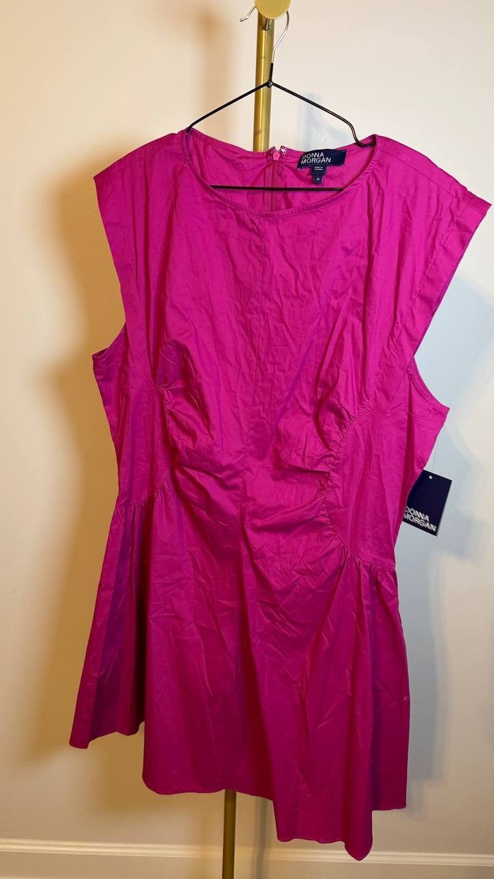 Donna Morgan Gathered-Waist Extended-Shoulder Dress Fuchsia 18 NWT $118