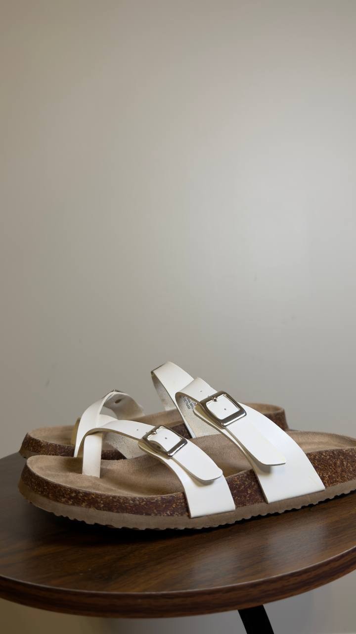 MaddenGirl Footbed Sandals White 7.5 New $55.00