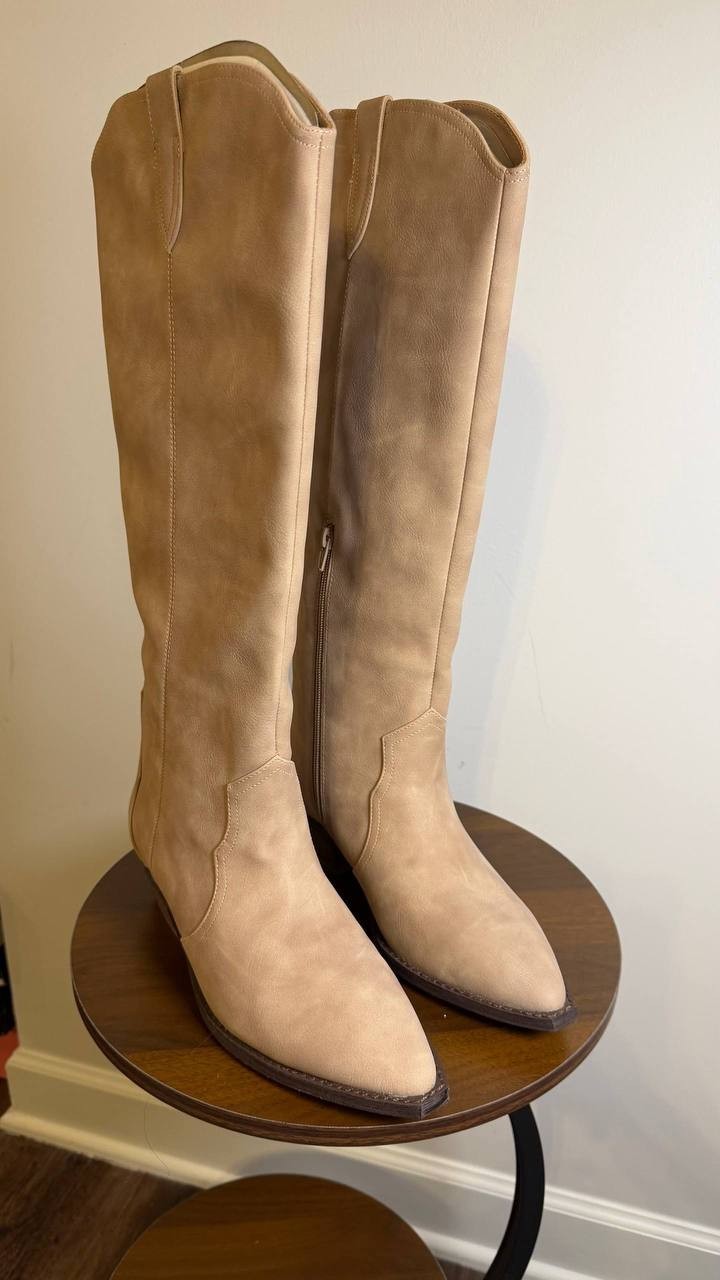 Dolce Vita Kit Boots 10 Dune Man‑Made Knee‑High Cowboy Pointed Toe NIB msrp$99