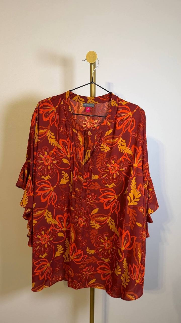 Vince Camuto Plus Split‑Neck Ruffle‑Cuff Floral Blouse Burgundy 2X $89 NWT