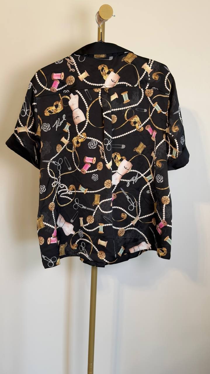 Karl Lagerfeld Paris Satin Print Camp Shirt Black L NWT $99