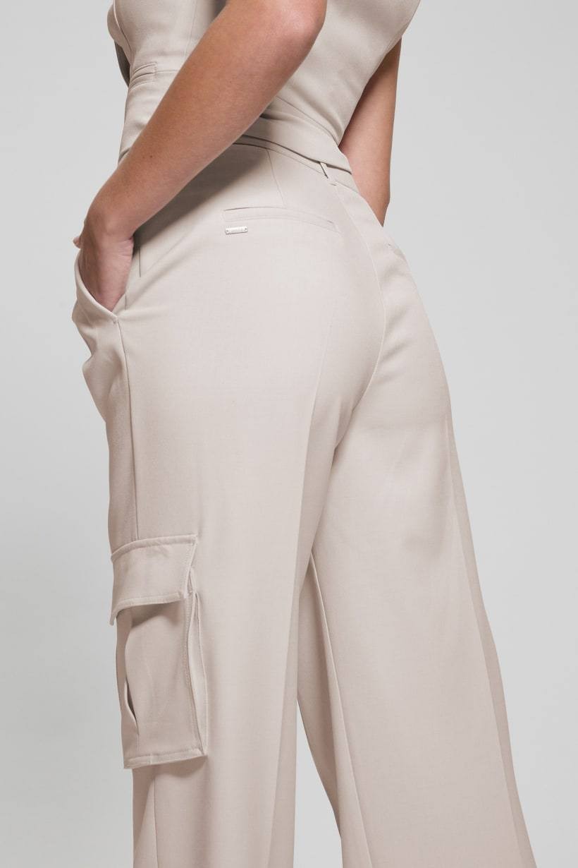 Guess Eco Matea Perfect Cargo Pants Ivory M NWOT $148