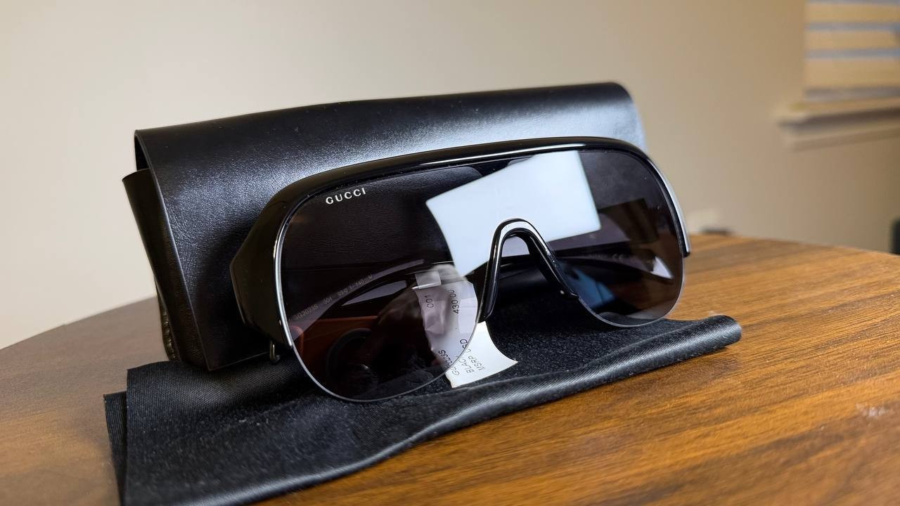 Gucci Women’s 99mm Oversize Shield Sunglasses Black NWT $430