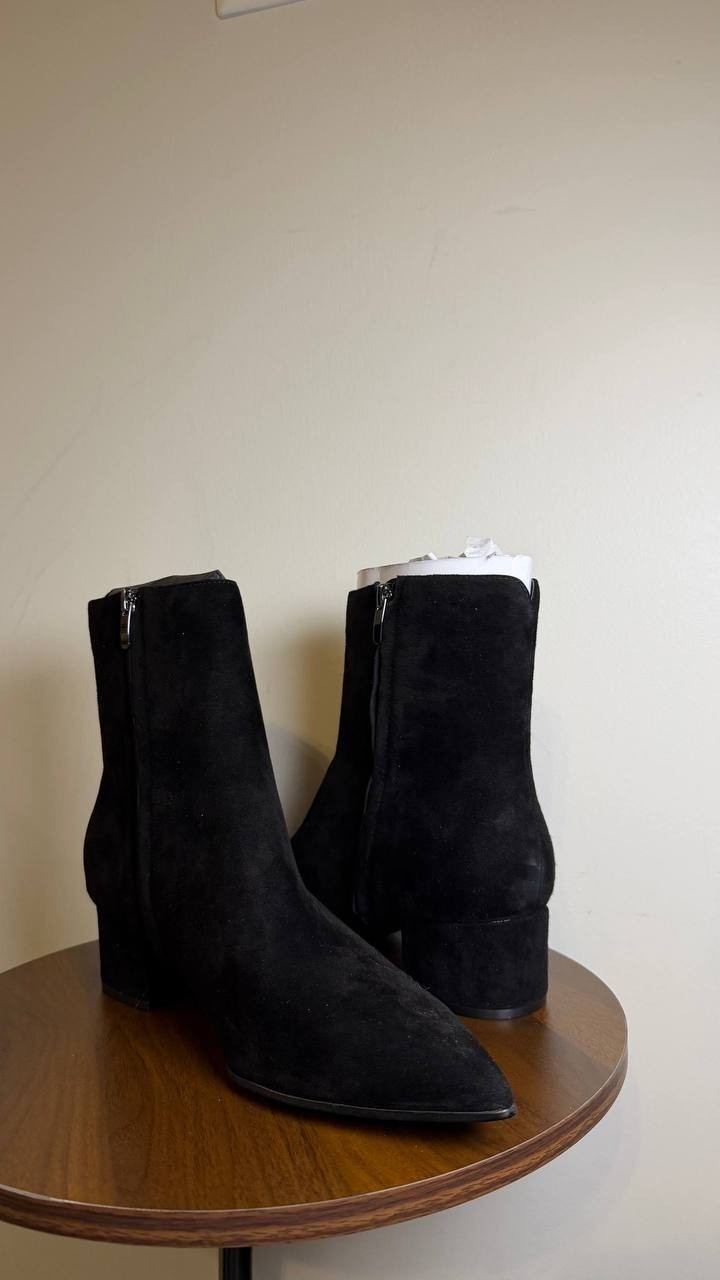 Nine West Black Suede Ankle Booties 11M New in Box MSRP $149