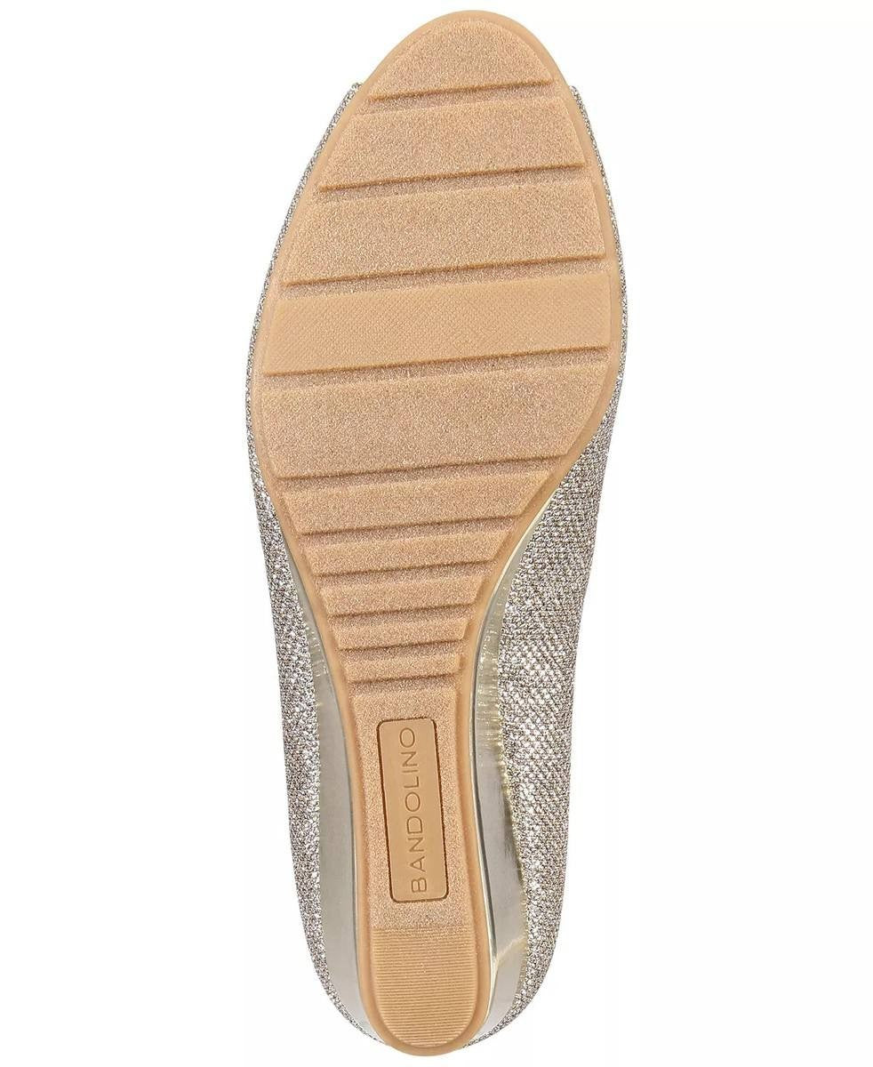 Bandolino Wedge Pumps 6M Gold Fabric Heels New in Box MSRP $89