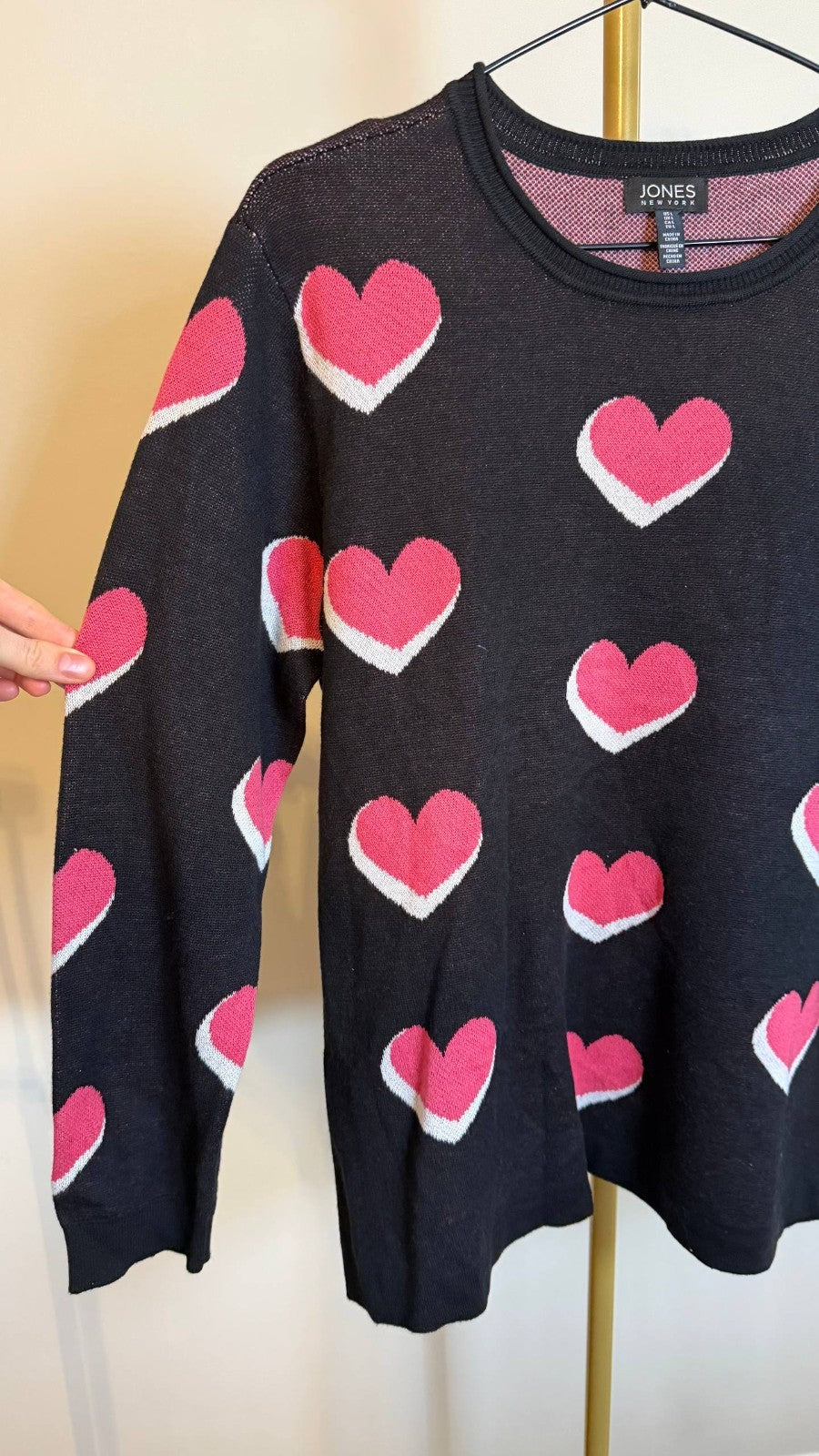 Jones New York Women’s Scatter Heart Crewneck Sweater Black Pink $99 NWT