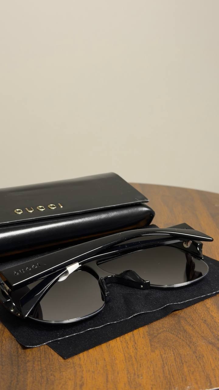 Gucci  Oversize  Shield  Sunglasses  Black  OS  NWT  $430