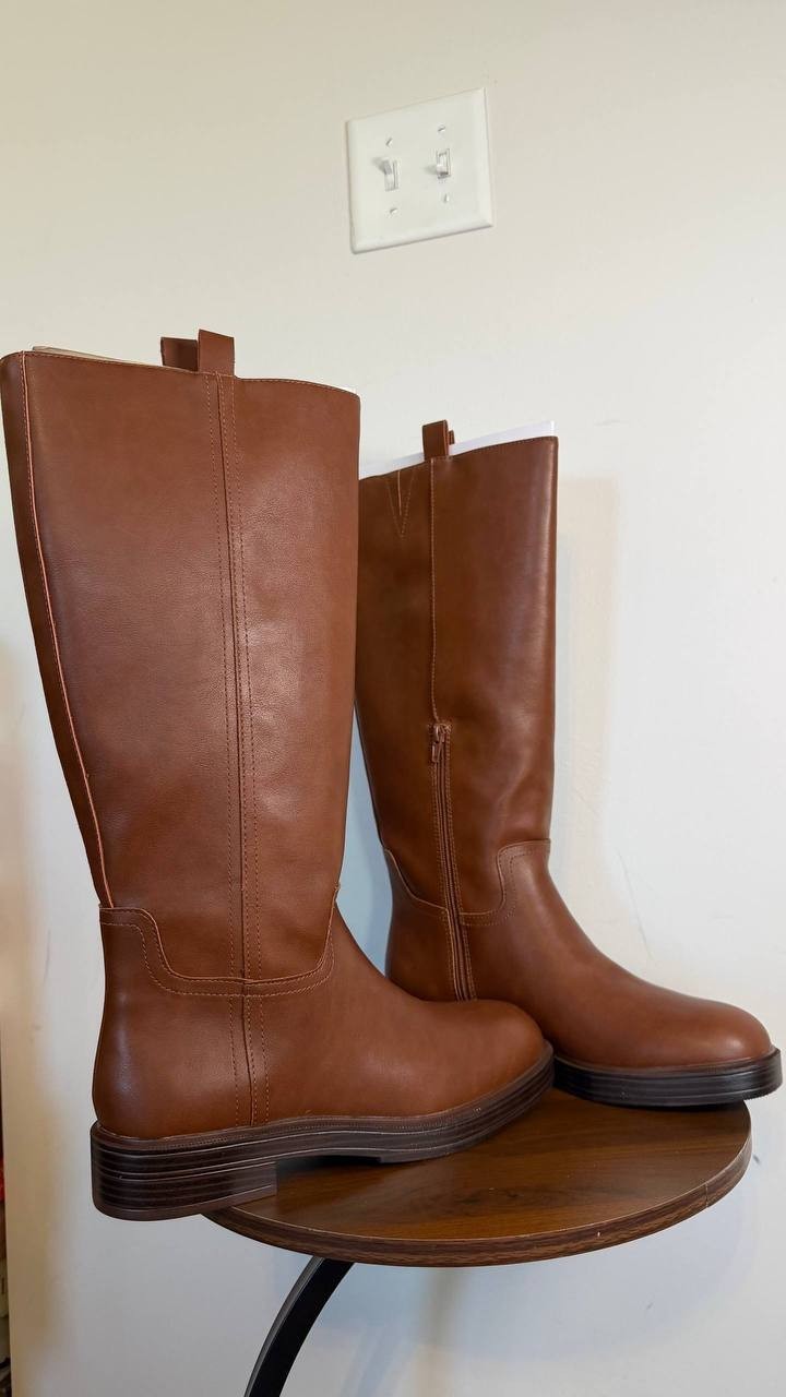 DV Dolce Vita Jernie Wide Calf Tall Riding Boots Tan Smooth 10M Man‑Made $99 NWB