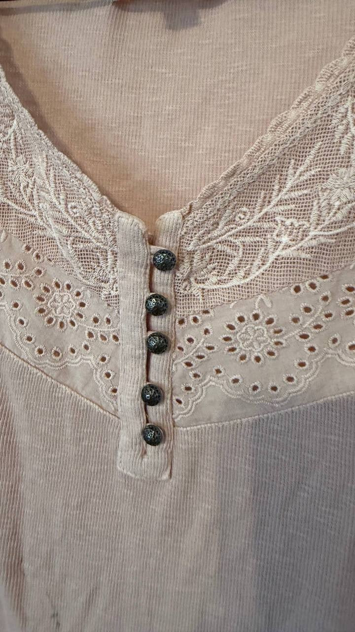 Lucky Brand Lace Yoke Henley Knit Top Rose Smoke L Damaged