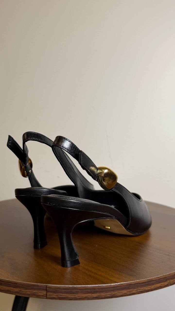 Arezzo Pumps Black Leather Size 7.5B New in Box $109