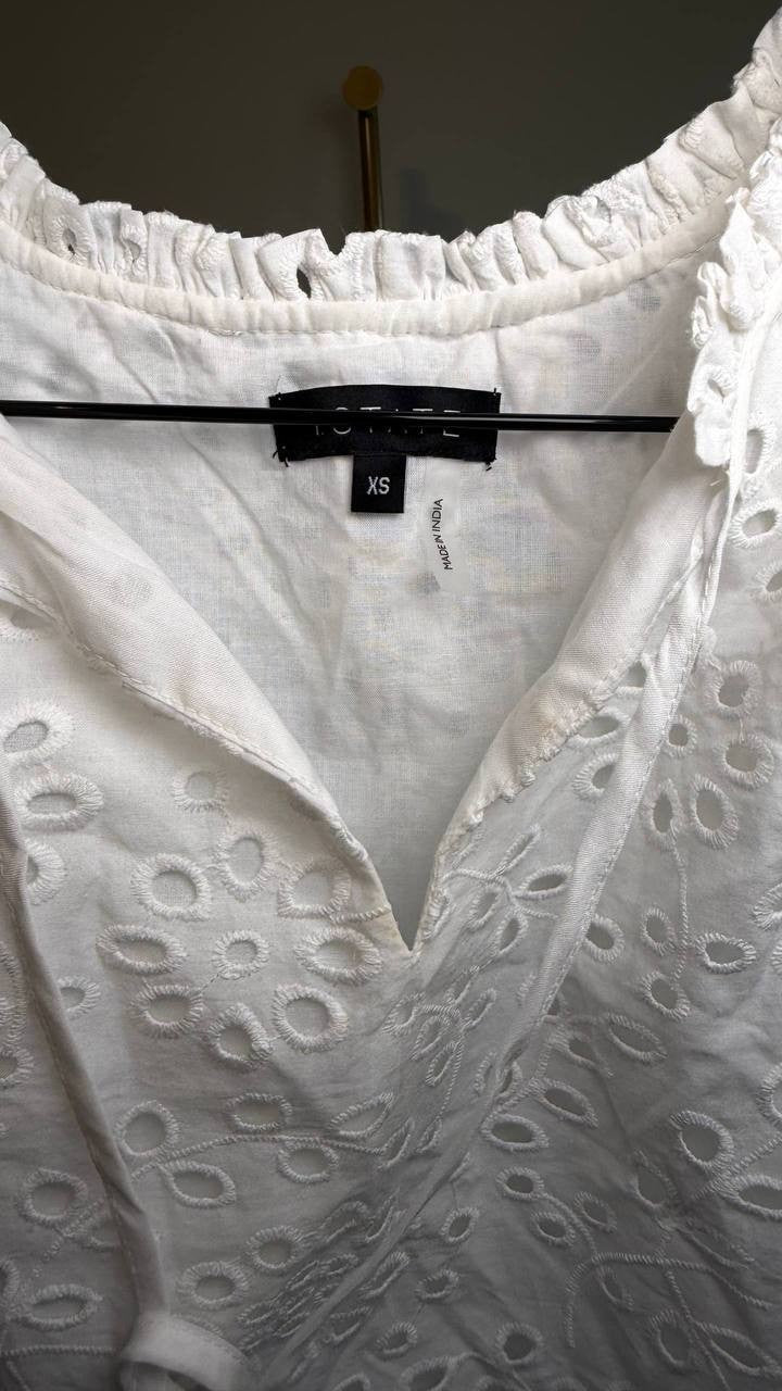 1.STATE Eyelet Flutter‑Sleeve Split‑Neck Top White XS NWT $79