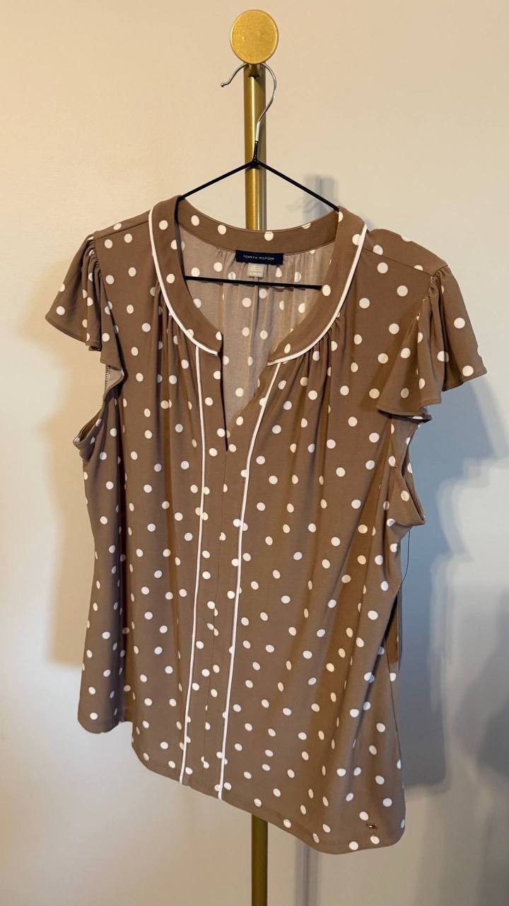 Tommy Hilfiger Dot‑Print Split‑Neck Flutter‑Sleeve Top XL $59 NWT