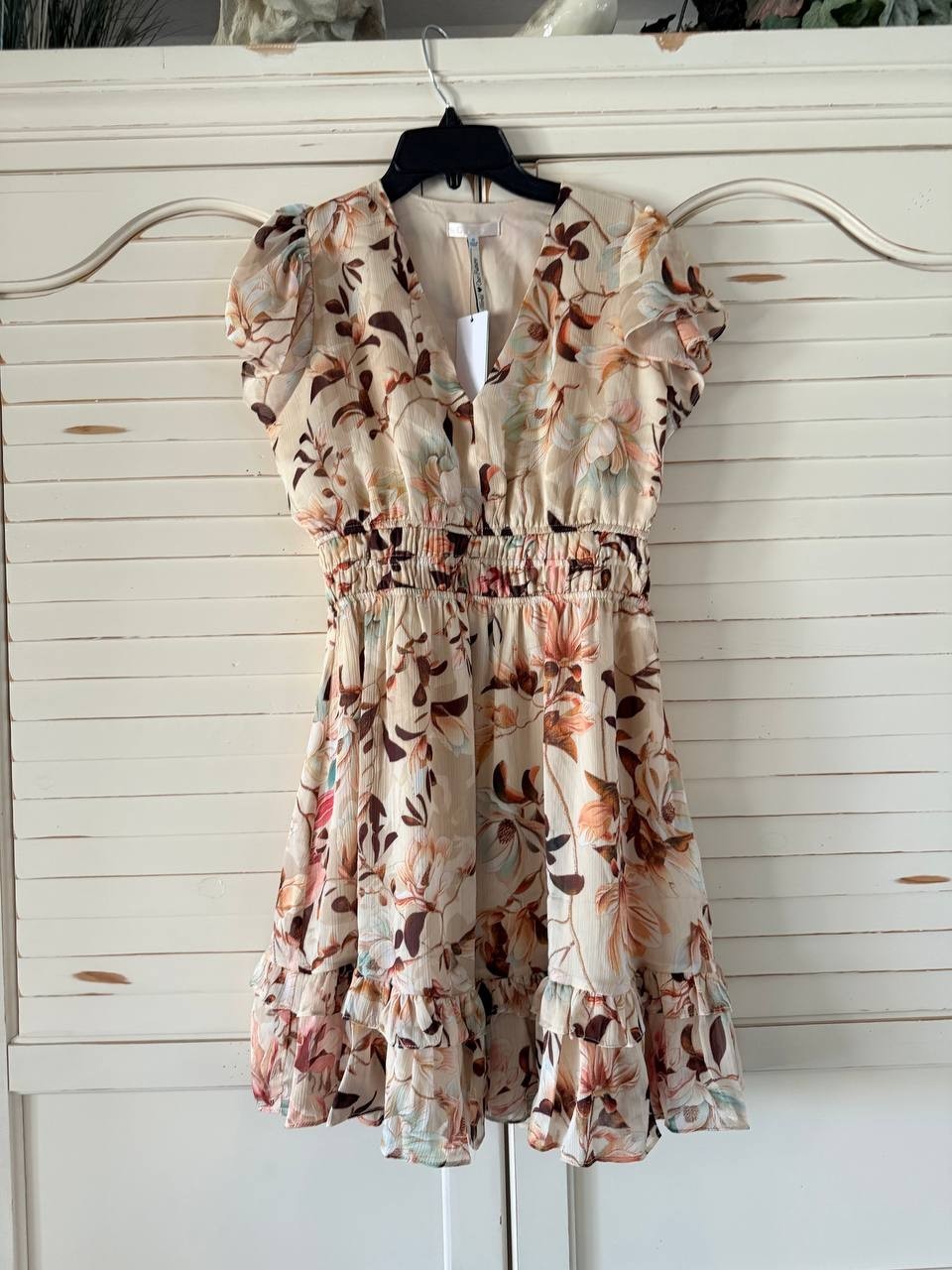 GUESS Flutter-Sleeve Brigada Ruffle Dress Size S Floral NWT $118
