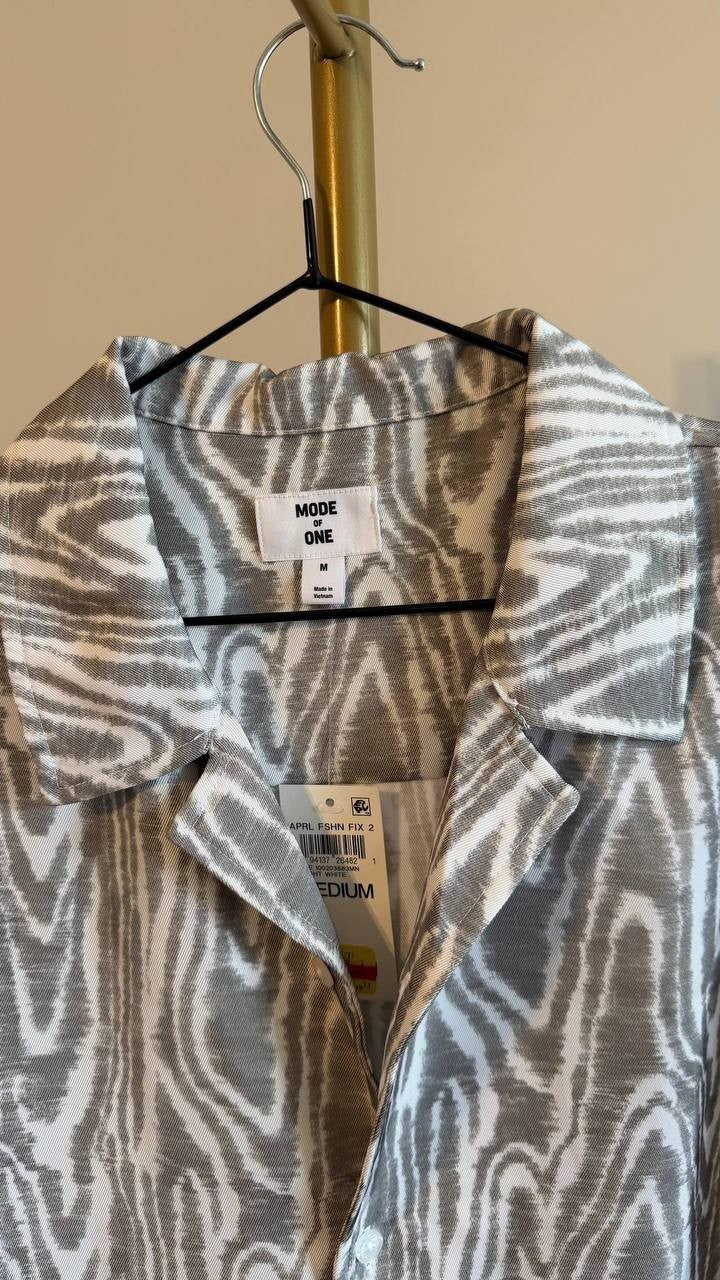 Mode of One Men’s Abstract Woodgrain Print Shirt Gray M $49.50 NWT