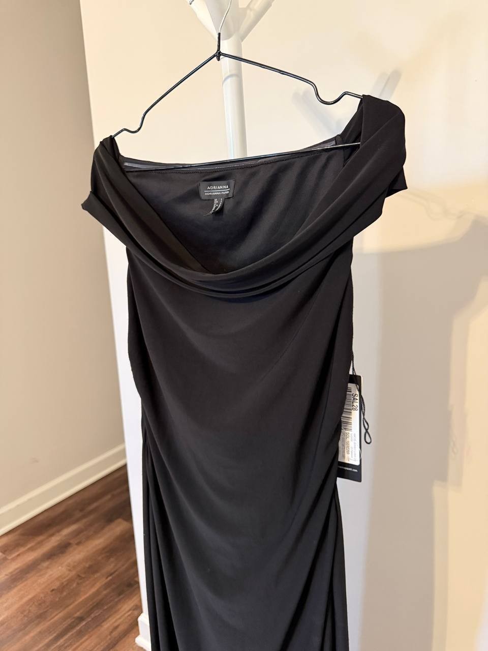 Adrianna Papell Matte Jersey Long Black Dress – Size 6 – NWT – $229