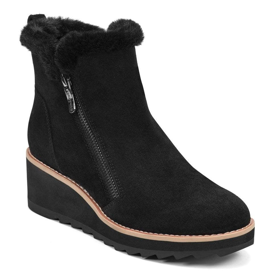 Easy Spirit Ankle Booties 9M Black Suede Comfort New in Box