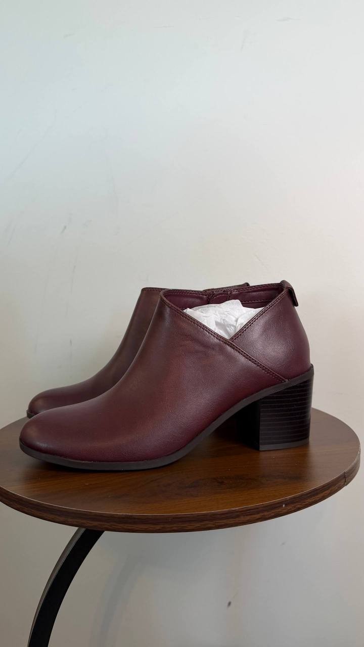 Style & Co Felaa Women’s Asymmetrical Booties Port Wine 8.5M Man‑Made $79.90 NWB