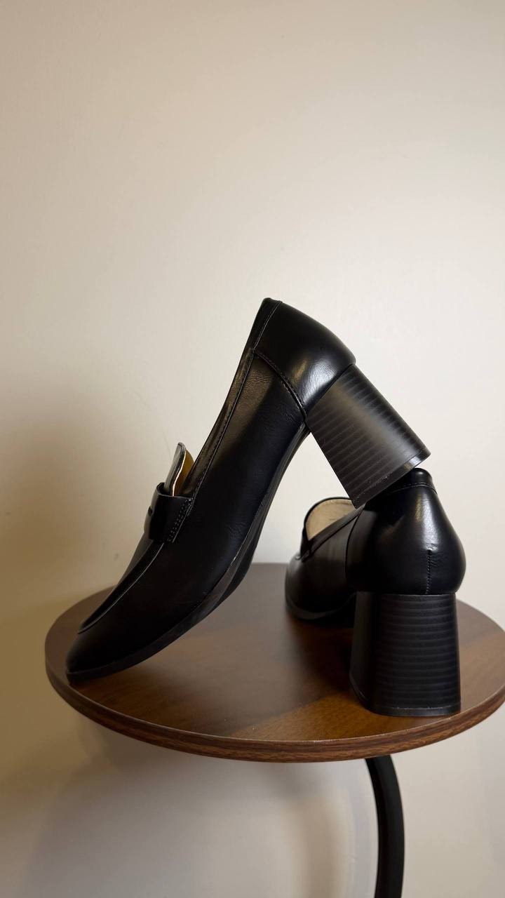Journee Malleah Pumps 10M Black Vegan Leather Comfort Heel NIB msrp$93