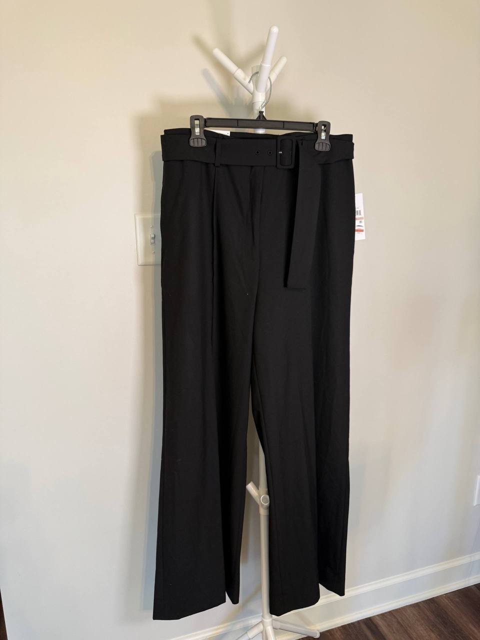 DKNY Straight‑Leg Belted Pants – Black – Size 12 – NWT – $129