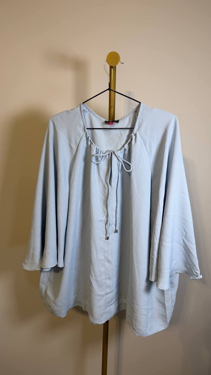Vince Camuto Tie‑Neck Peasant Blouse Light Blue 2X $89 NWT
