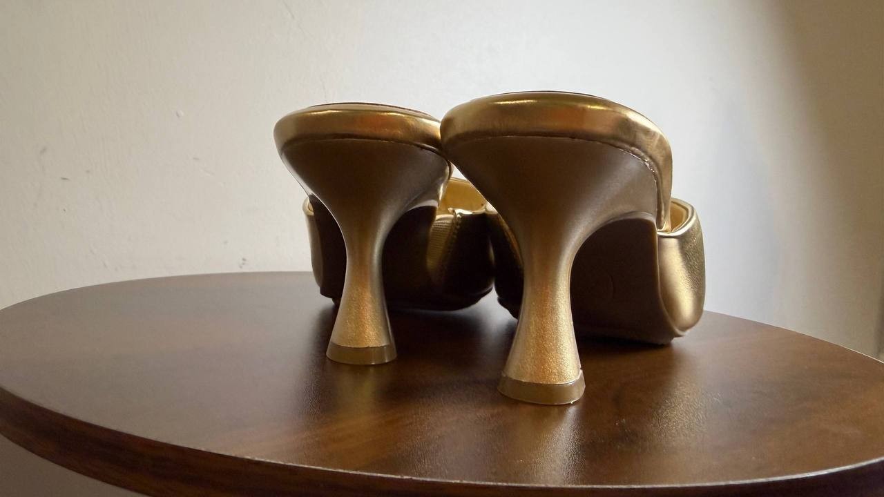Anne Klein Jerilyn Sandals 7M Light Gold Slide Kitten Heel NIB msrp$89