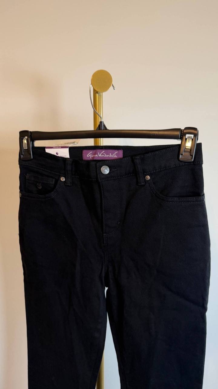 Gloria Vanderbilt Women’s Amanda High Rise Tapered Leg Jeans Rinse Size 4PS NWT