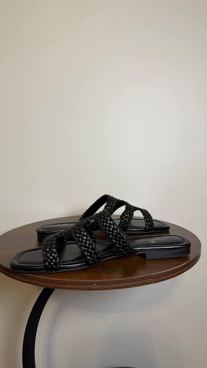 Bandolino Black Faux Leather Flat Slide Sandals 7.5M New in Box MSRP $79