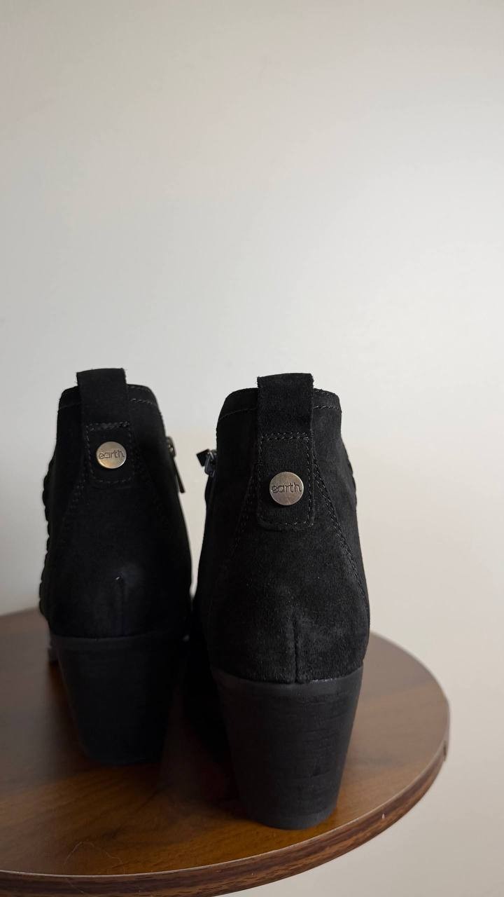 Earth Chandy Booties 10M Black Suede Ruched Almond Toe Block Heel NIB msrp$169