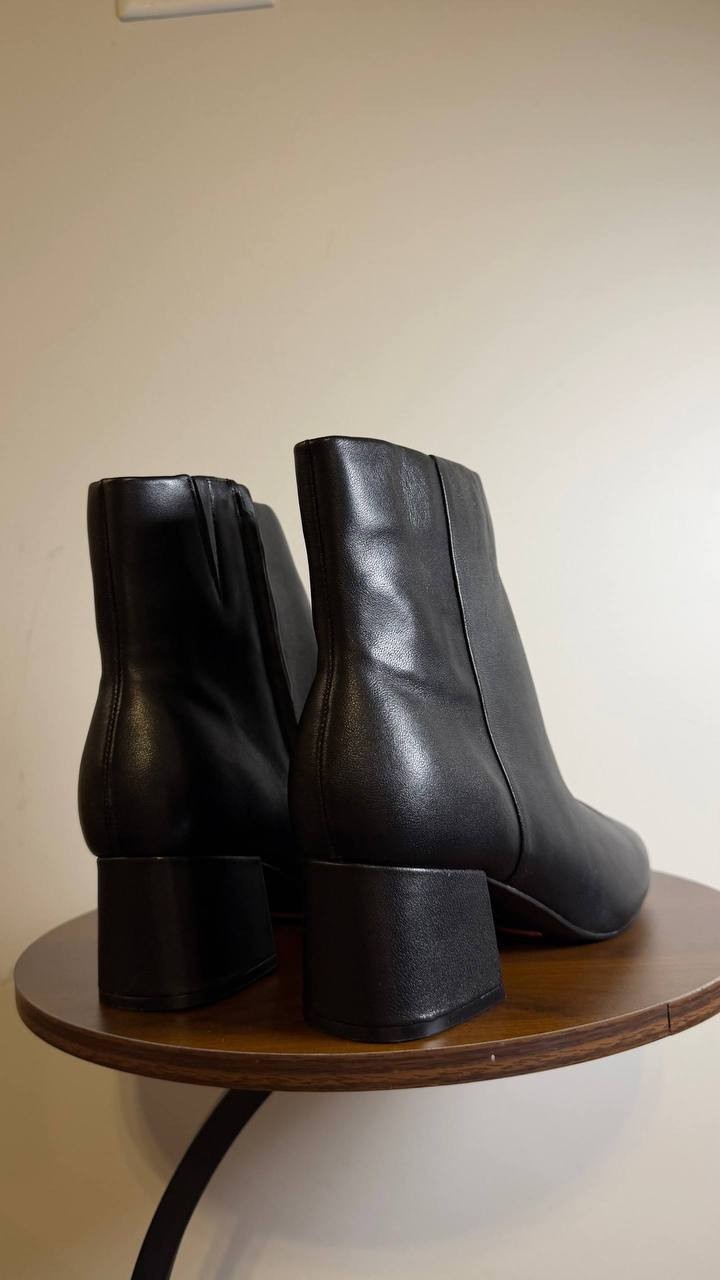 Rockport Women’s Block Heel Booties – Size 9M – Black – New in Box – MSRP $169