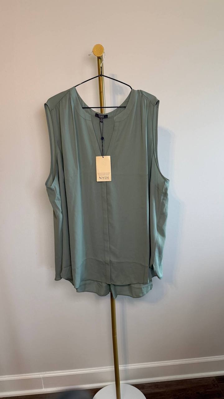 NYDJ Print Sleeveless Pleat Back Top Lily Pad 3X NWT $79
