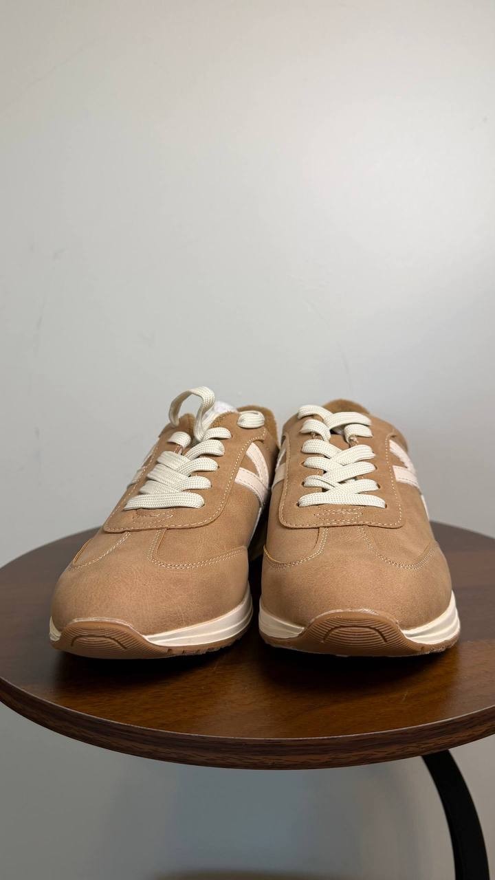 DV Dolce Vita Joque Sneakers 7.5 Camel Smooth Retro Memory Foam NIB msrp$69