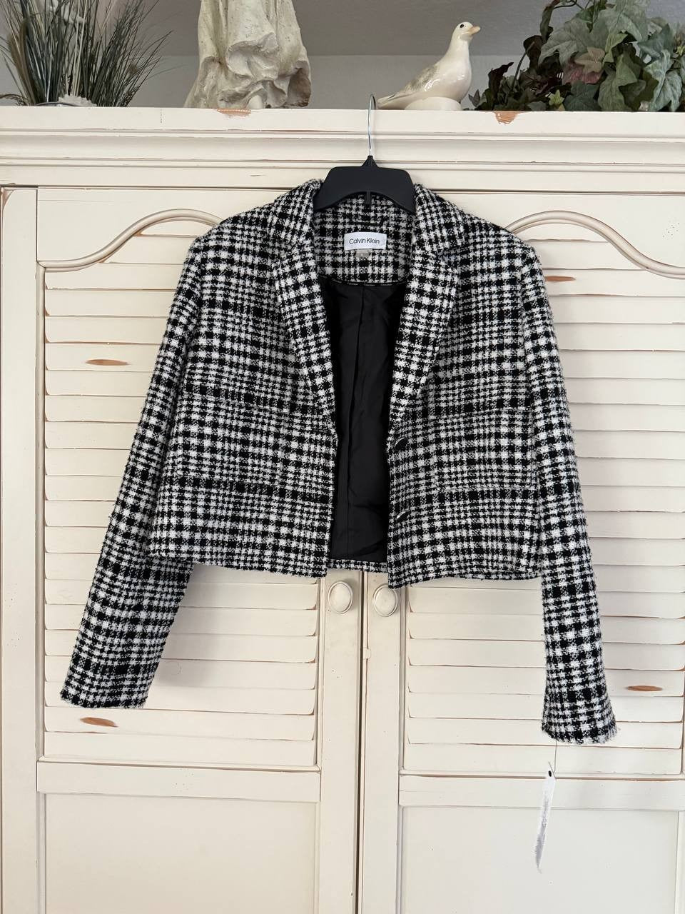 Calvin Klein Women's Plaid Tweed Cropped Blazer – Size 16