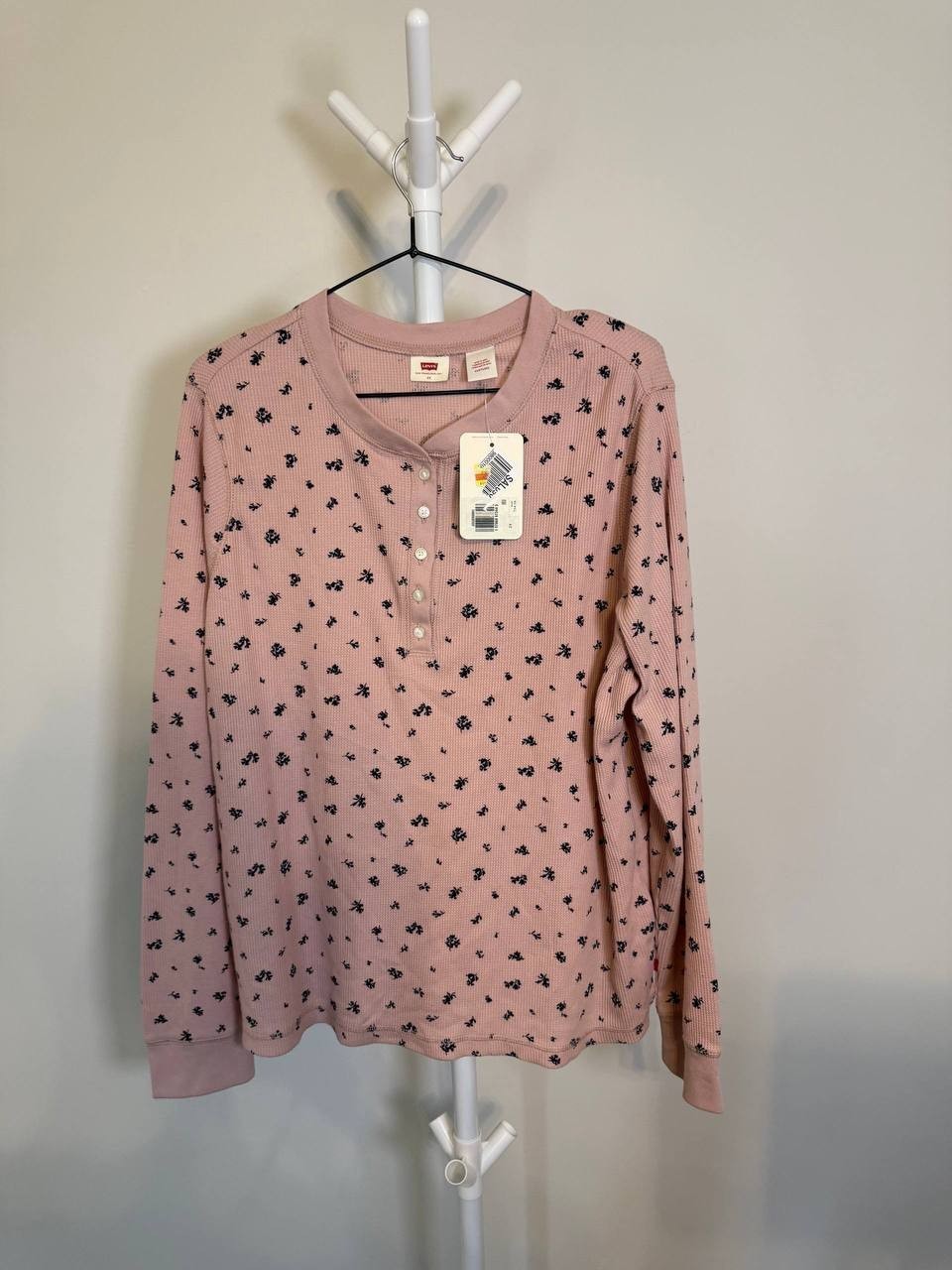 Levi’s Jakob Henley Top – Plus Size 2X – NWT – $34.50
