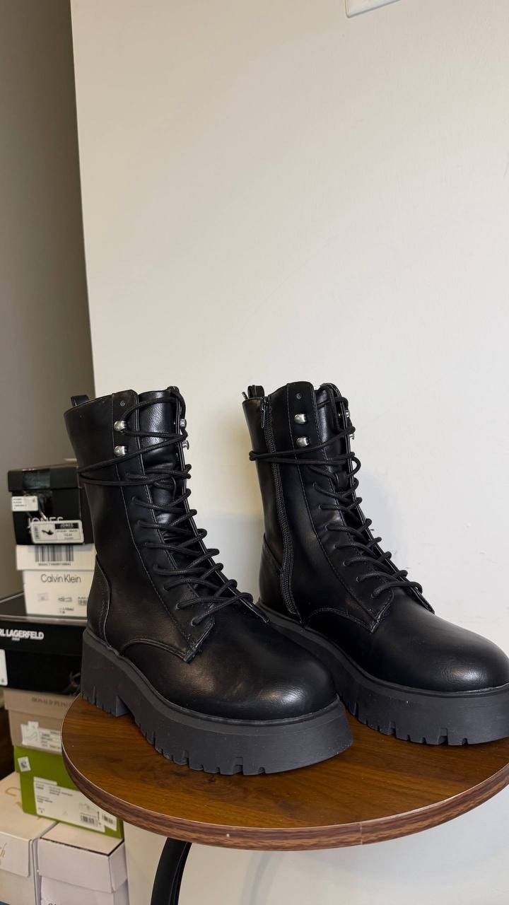 Madden Girl Black Man‑Made Booties 6.5 New in Box MSRP $89