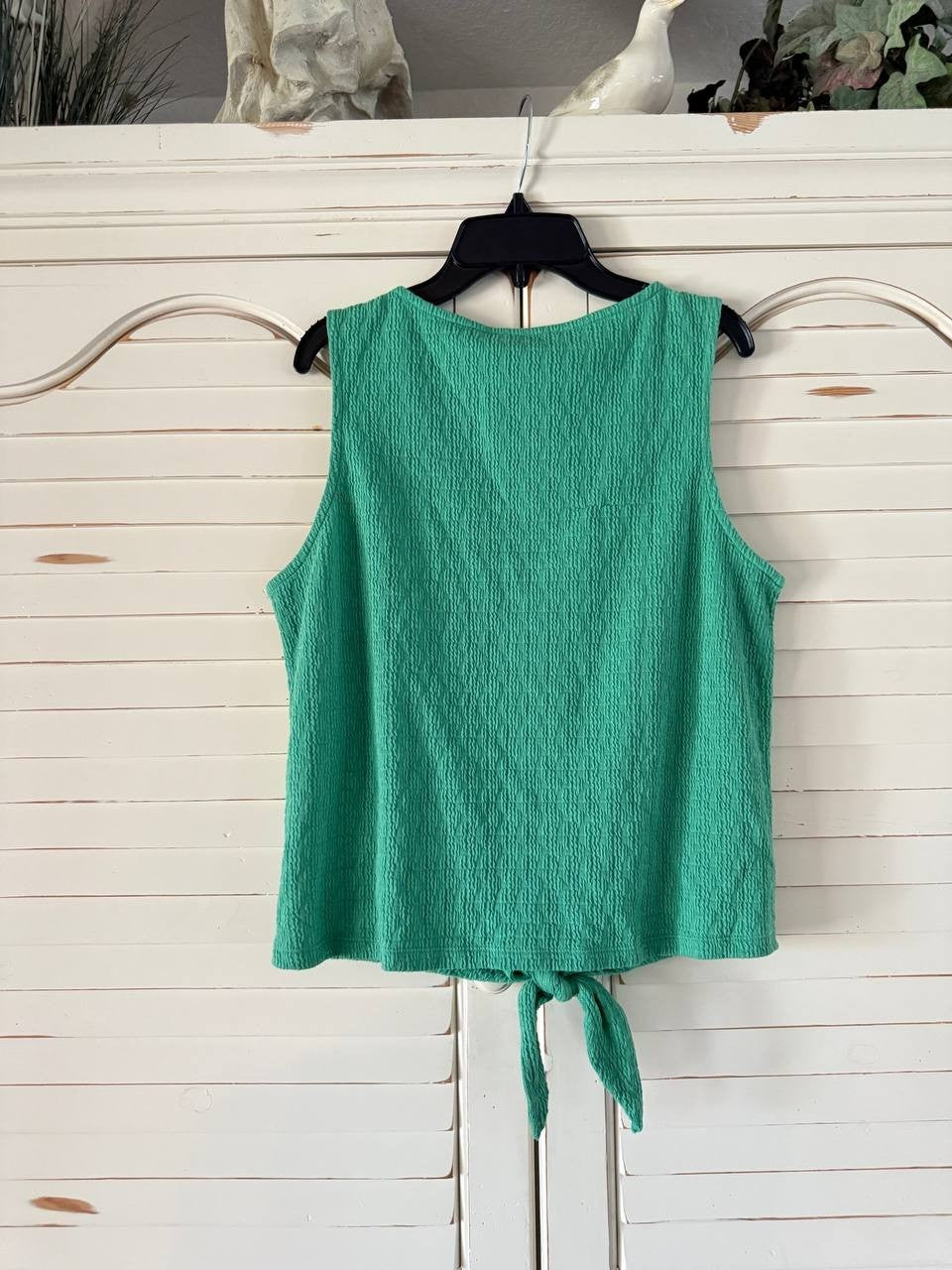 Sanctuary Vacation Textured Tie Front Tank M Green NWT $49