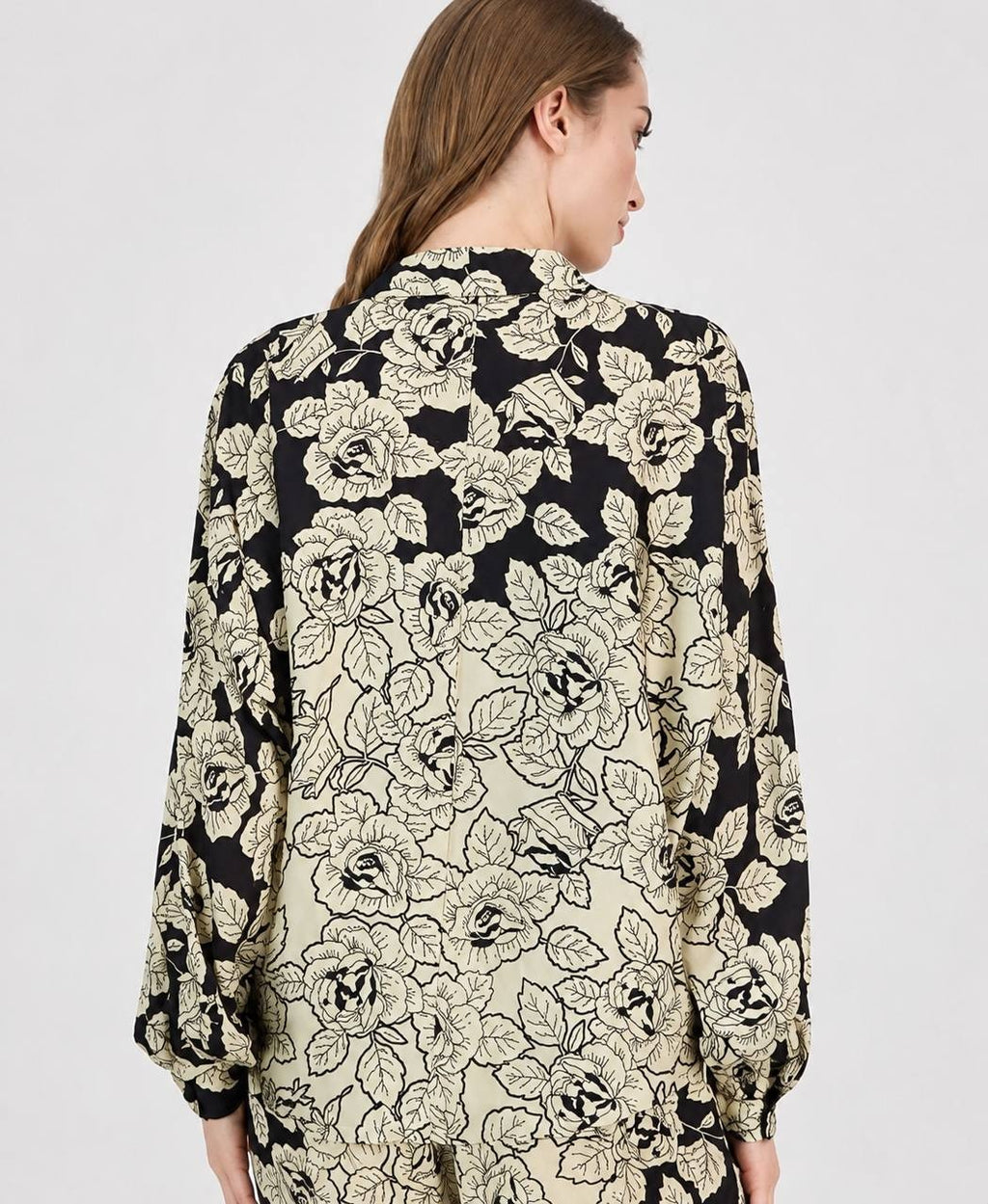T Tahari Printed Dolman‑Sleeve Button Blouse Gold/Black L NWT $78
