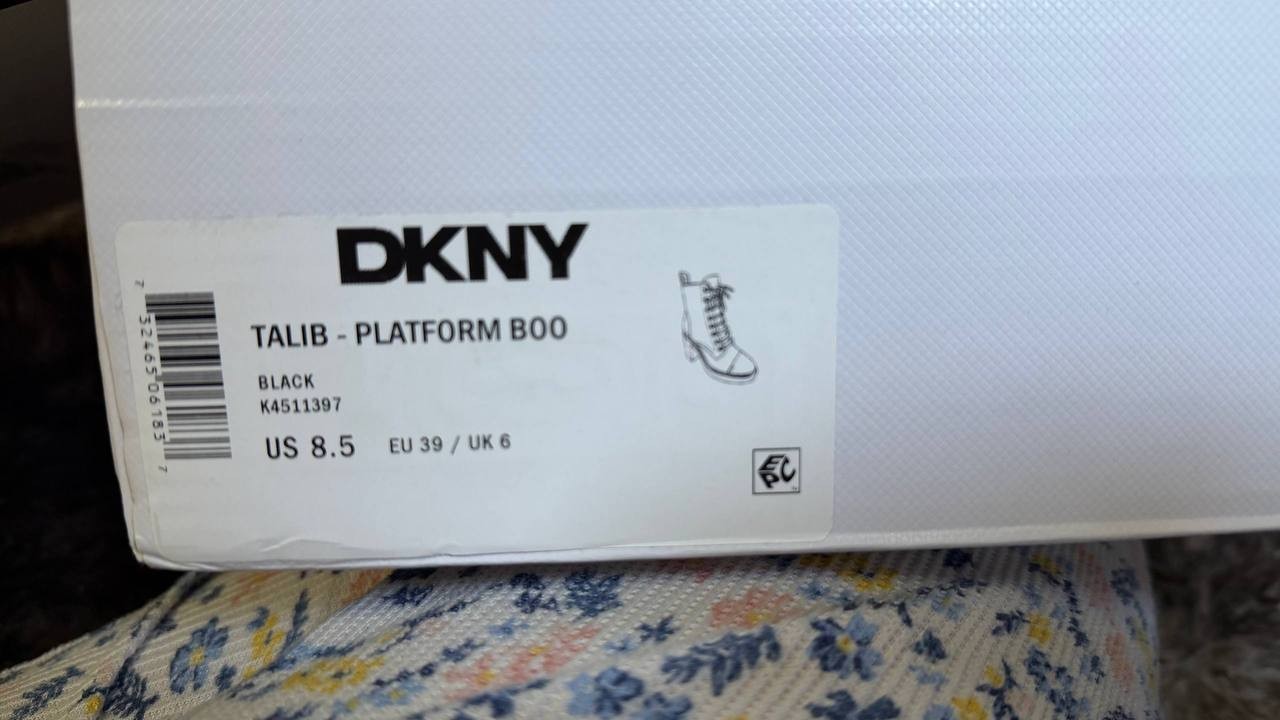 DKNY Platform Heel Boots 8.5 Black Textile Zippered Modern New In Box msrp$159