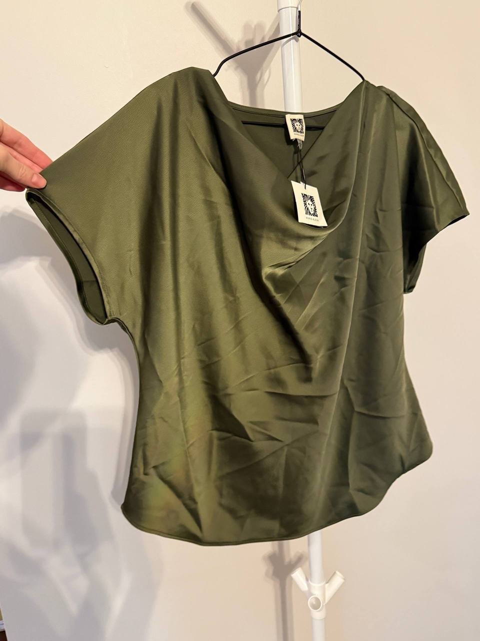 Anne Klein Solid Cowlneck Short‑Sleeve Blouse – Olive – Size L – NWT – $69